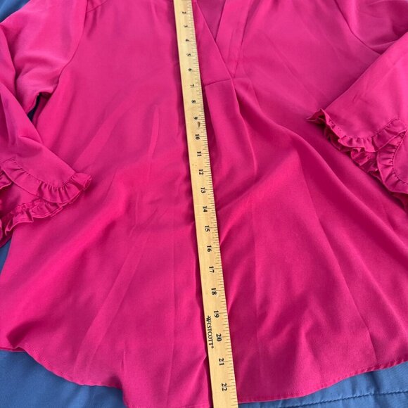 🔥 4 for $20 DEAL 🔥Van Heusen Pink Blouse - Size M - Picture 5 of 8